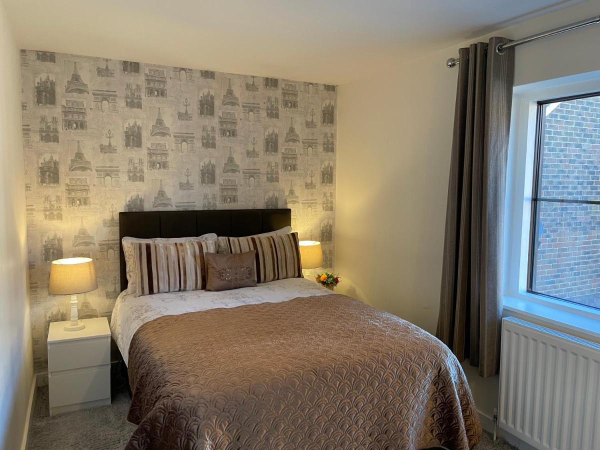 St Georges Balcony Suite With Parking ポーツマス エクステリア 写真