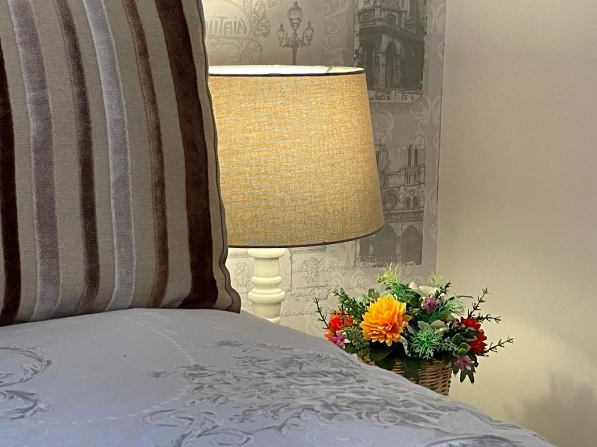 St Georges Balcony Suite With Parking ポーツマス エクステリア 写真