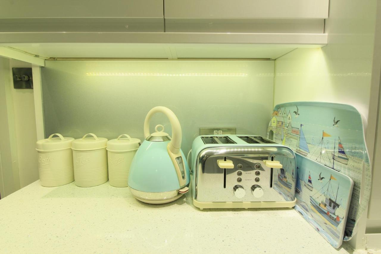St Georges Balcony Suite With Parking ポーツマス エクステリア 写真